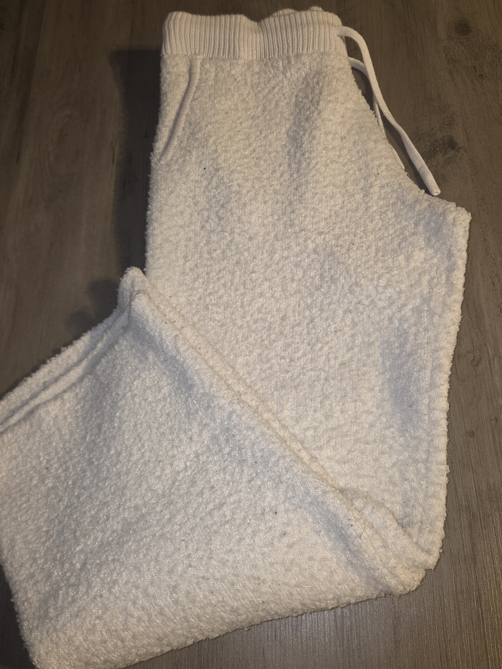 Universal Thread Cream Plush Wide-Leg Lounge Pants